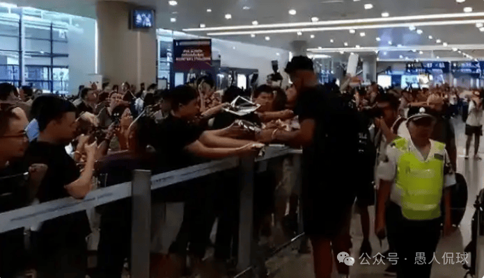 为何NBA巨星几乎被黑人球员垄断？这5张照片 能给你答案
