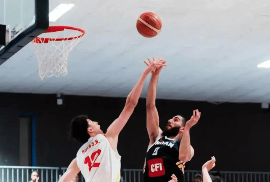 又一位进入NBA的国产内线？场均5盖帽打服NBA球探却打不服中国球迷