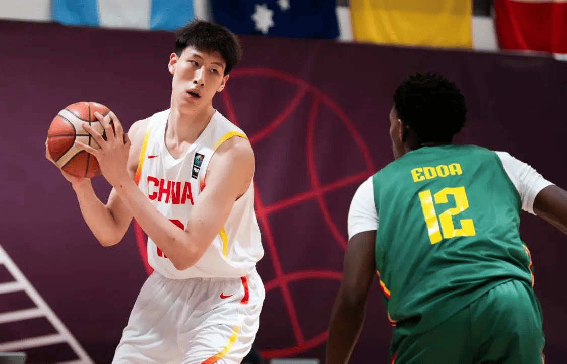 又一位进入NBA的国产内线？场均5盖帽打服NBA球探却打不服中国球迷